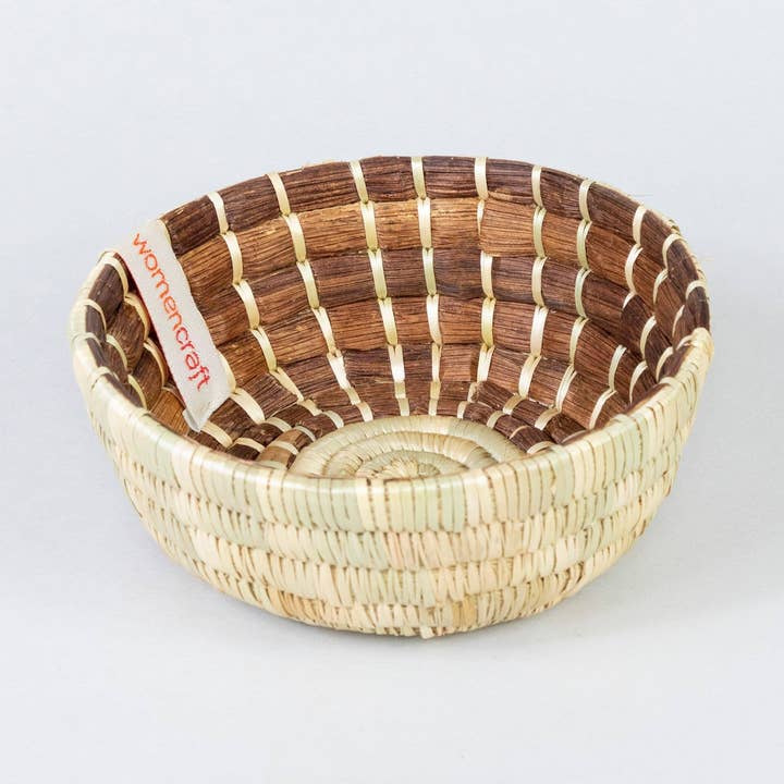 Bakuli-skål med banebark for engroshandel hos WomenCraft