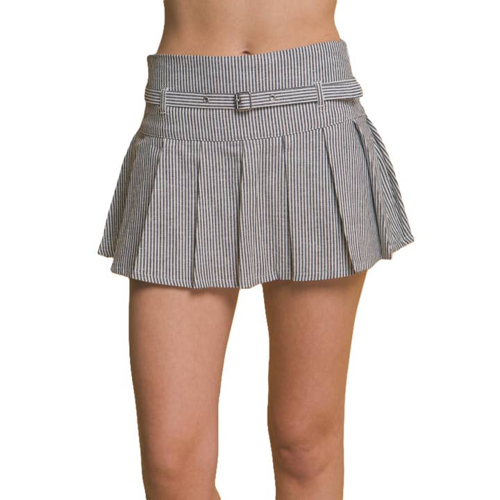 Mini-jupe-culotte rayée avec ceinture, short intégré et fermeture éclair latérale pour la vente par Blue Bunny Inc