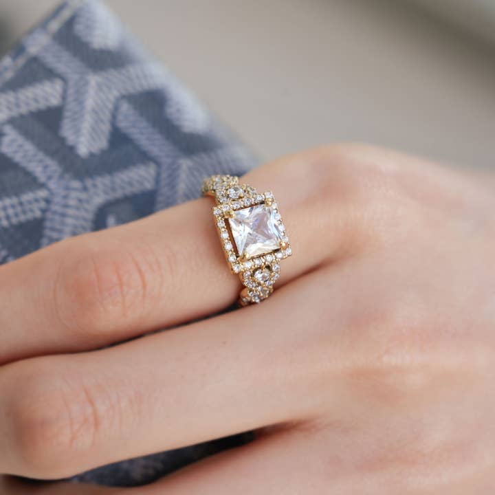 Vivienne for wholesale by Lenvolee