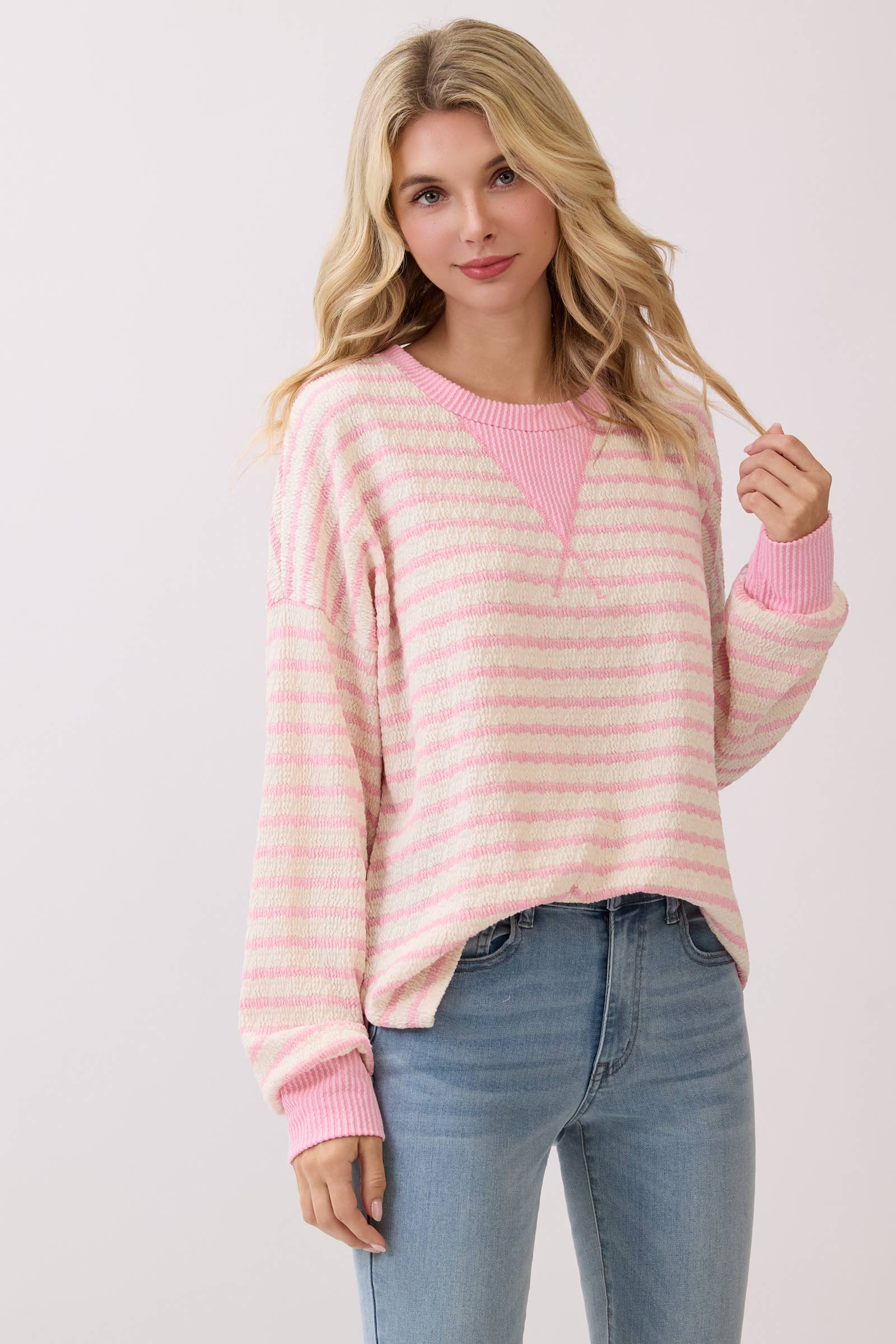 7th Ray – wholesale Stickad topp - Dam – Randig stickad tröja med nedhasad axel T61288