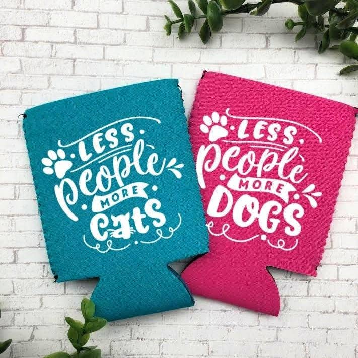 Mindre Mennesker Flere Katte, Mindre Mennesker Flere Hunde Kan Køligere for engroshandel hos Hazel Grove Customs