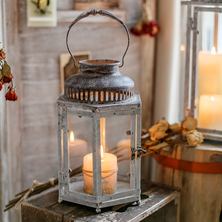 Rustic Reach - Wholesale Candle Holder - Glass Metal Lantern Candle Holder4