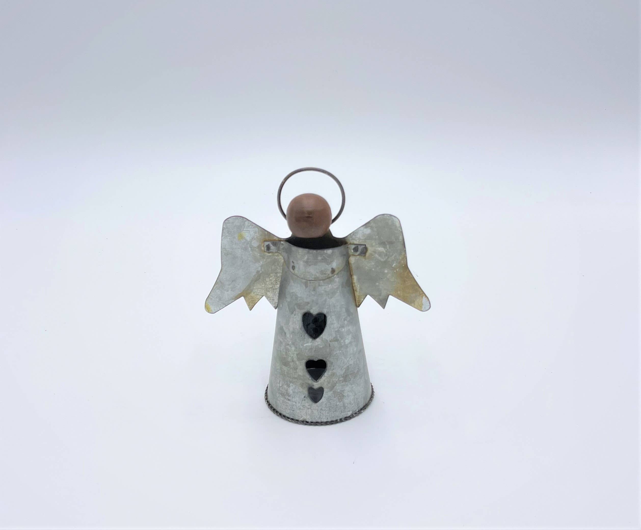 Home Kreation by KK dba Kraft Klub – Objeto de mesa decorativo por atacado – ANJO VINTAGE ESTANHO COM CORAÇÃO RECORTADO 5,25X2,8X6