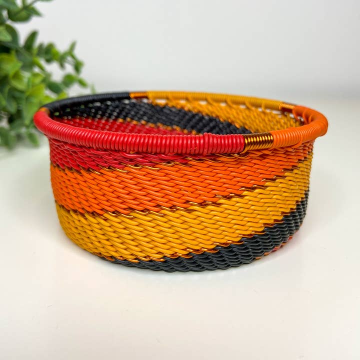 Eve & Nico Gifts & Home Decor - Wholesale Decorative plate/dish/bowl - Tuna Tin - African Fire0