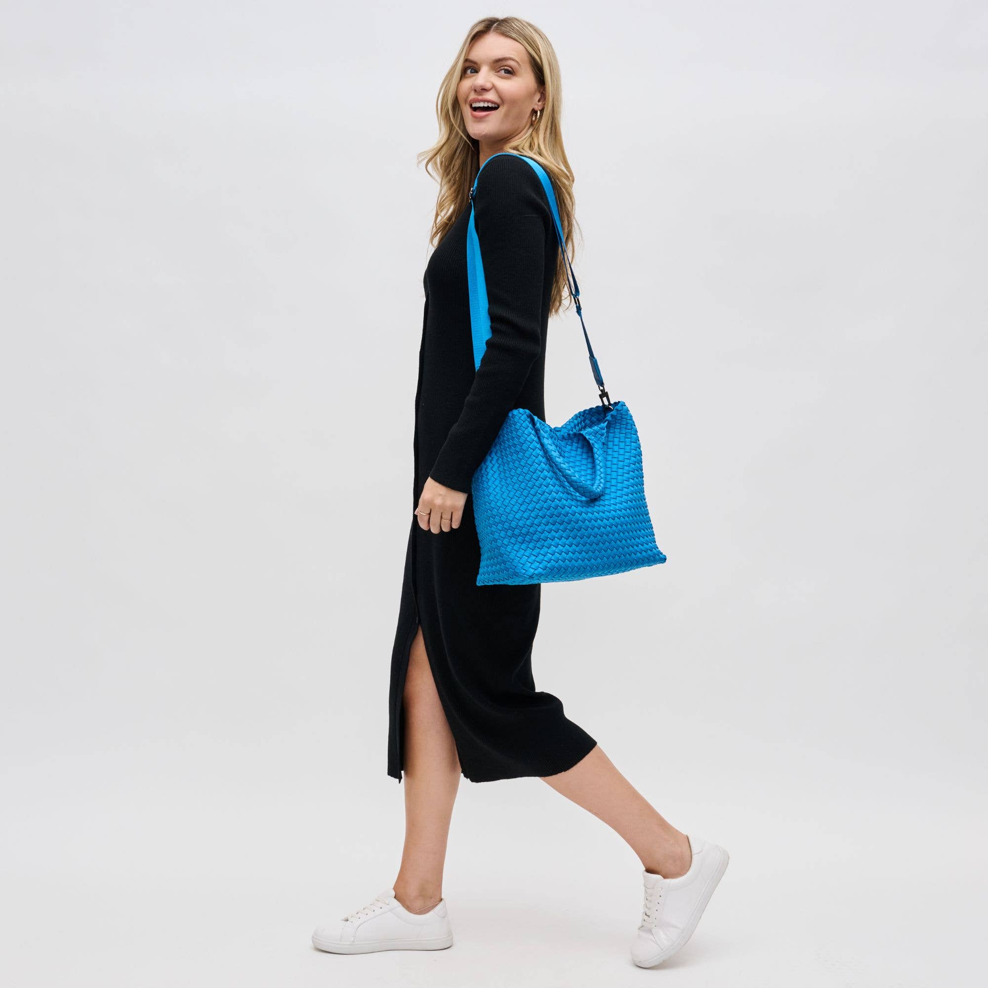 Sol and Selene - Vendita all'ingrosso Borsa tote - Donna - Borsa Media in Neoprene Intrecciato "Sky's The Limit"87