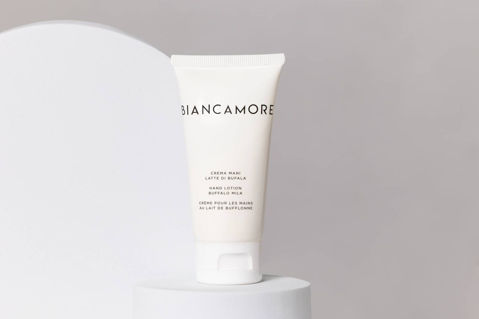 BIANCAMORE - Wholesale Hand Cream/Lotion - BUFFALO MILK HAND CREAM2