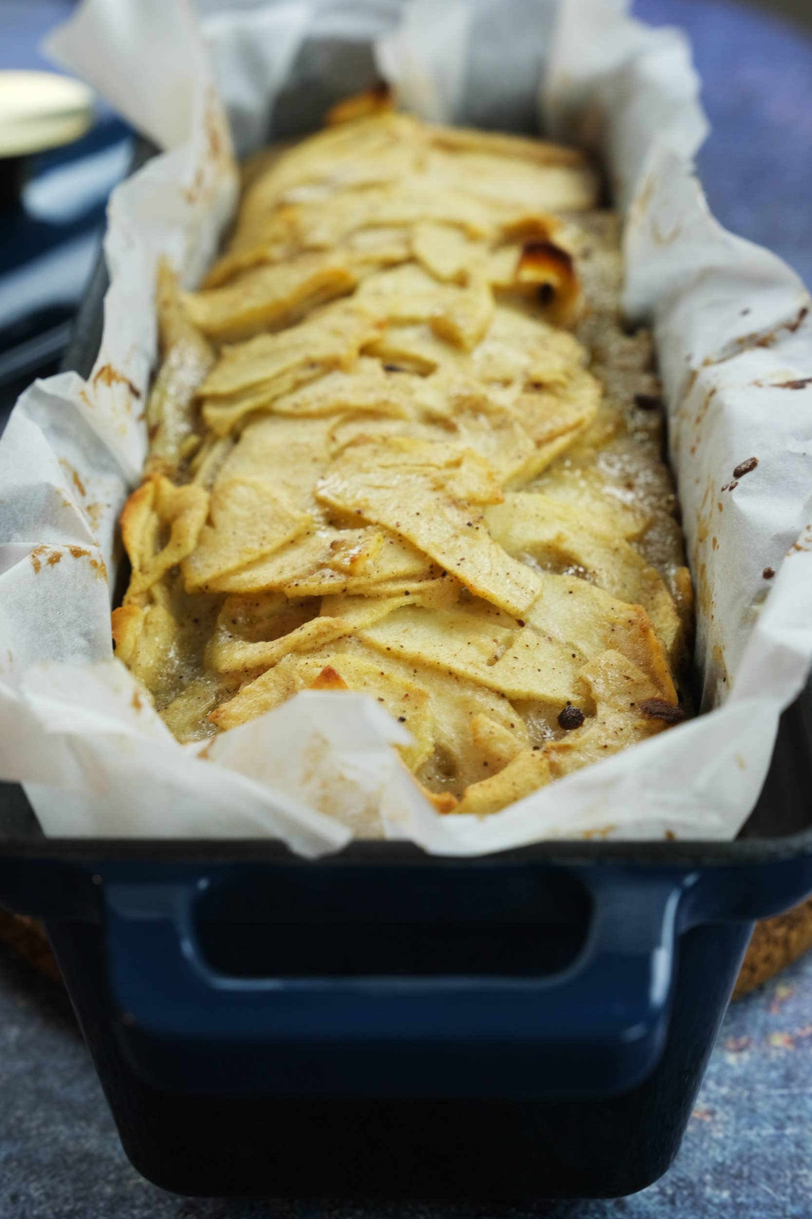 Crucible Cookware - Wholesale Bread Pan - Enameled Cast Iron Bread Pan with Lid - Dark Teal Blue 7