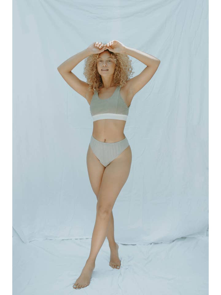 Esra the Label - Wholesale Bra – Women's - The Everyday Bra4