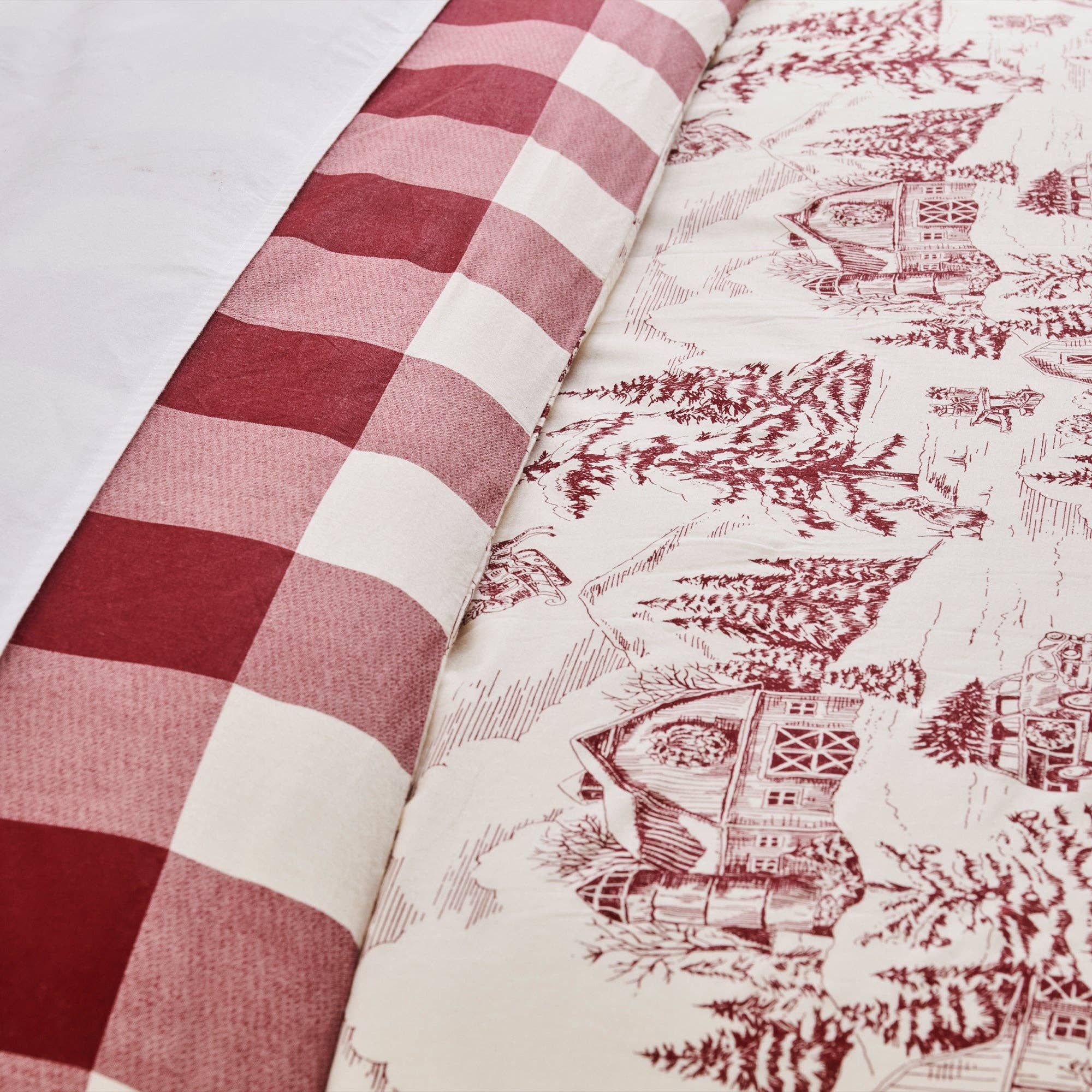 Red Winter Sleigh Ride Duvet Cover/Comforter Set for wholesale on Faire4