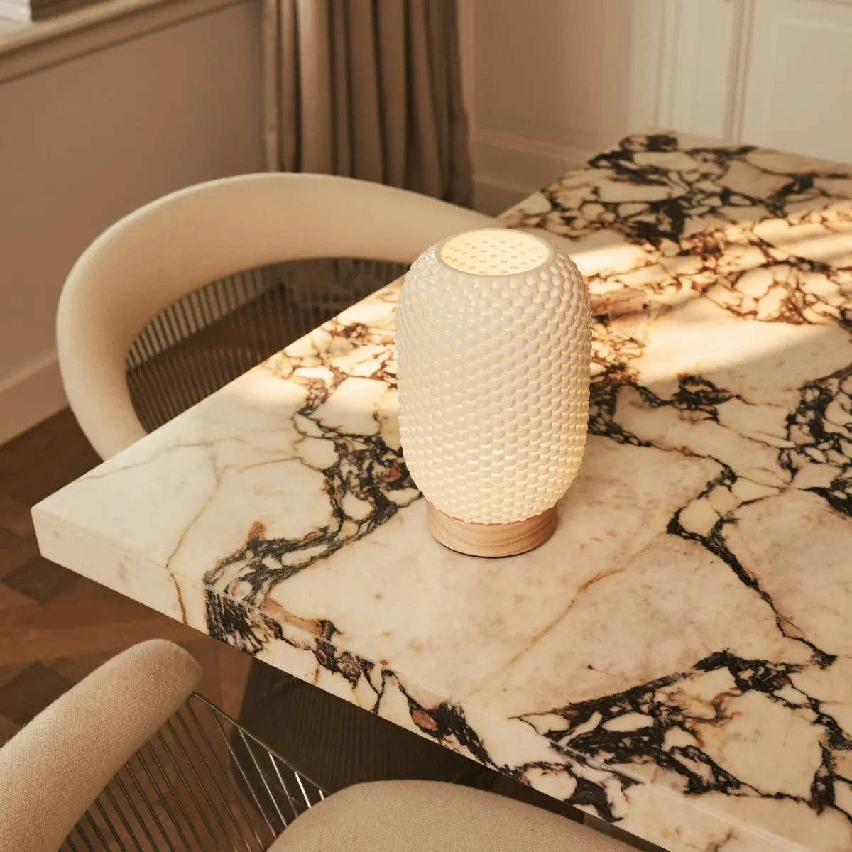 Tavellio - Wholesale Accent/Desk Lamp - Aurora Light Brown Wooden Cordless Table Lamp | 3D-Printed Porcelain, Dimmable & Up to 100 Hours of Battery Life3