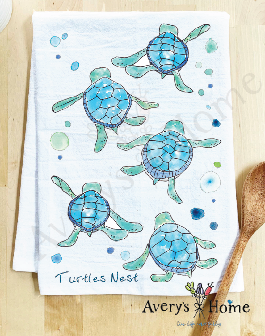 Avery's Home - Vente Torchons - Serviette de cuisine personnalisable avec adorables bébés tortues marchant sur la côte30
