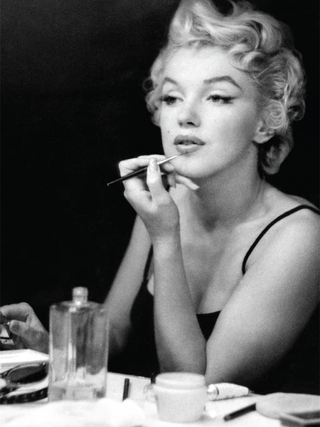 Marilyn Monroe - Makeup 11x17 Bag and Boarded Poster for wholesale by Pyramid America