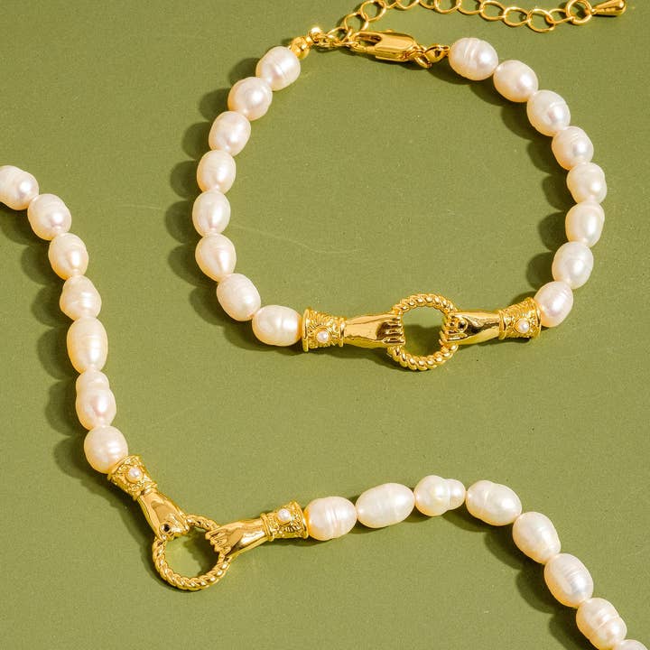 Or jaune Créole Everleigh en or 18 carats avec perles et bracelet en vente sur Faire3