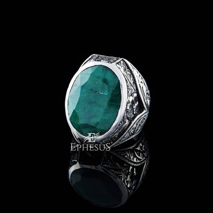 Naturlig smaragd Ring för Män Handgraverad för wholesale av Ephesus Jewelry