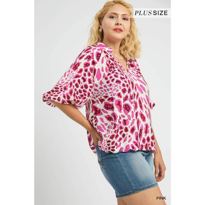 STYLE USA - Wholesale Shirt - Women's - PLUS Animal Print V-Neck Blouse6
