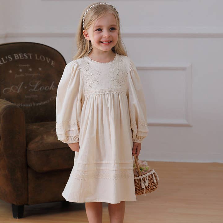 Beige Robe à manches longues à motif floral uni pour filles élégantes, printemps et automne. en vente sur Faire