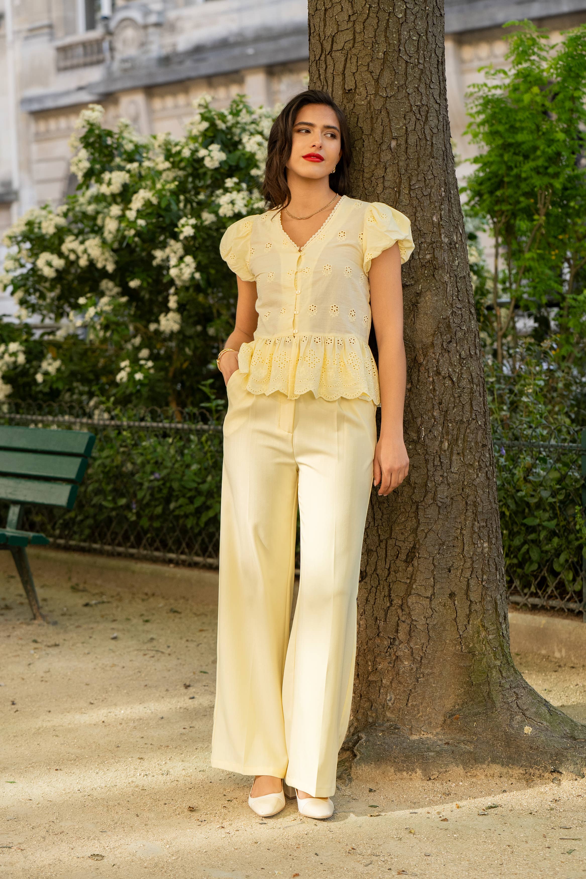 LULUMARY - Wholesale Button Down Shirt - Women's - Embroidered shirt CH3645