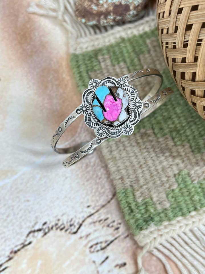 Handgjord Sterling Silver Cotton Candy Turkos Manschettarmband med Signerad Nizhoni för wholesale av Nizhonitradersllc