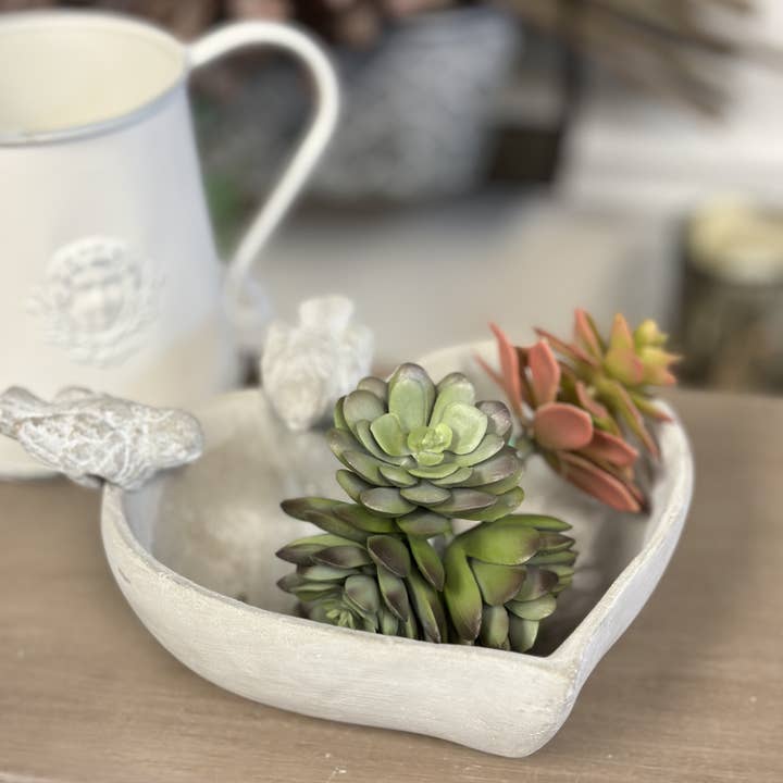 Vagabond Vintage - Wholesale Plant pot - Cement Heart Planter/ Bird Feeder1