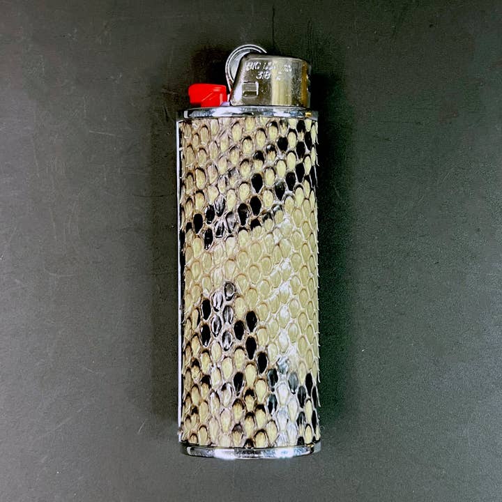 Estuche Clásico para Encendedor Diamondback Python para venta al por mayor de Haus of Topper