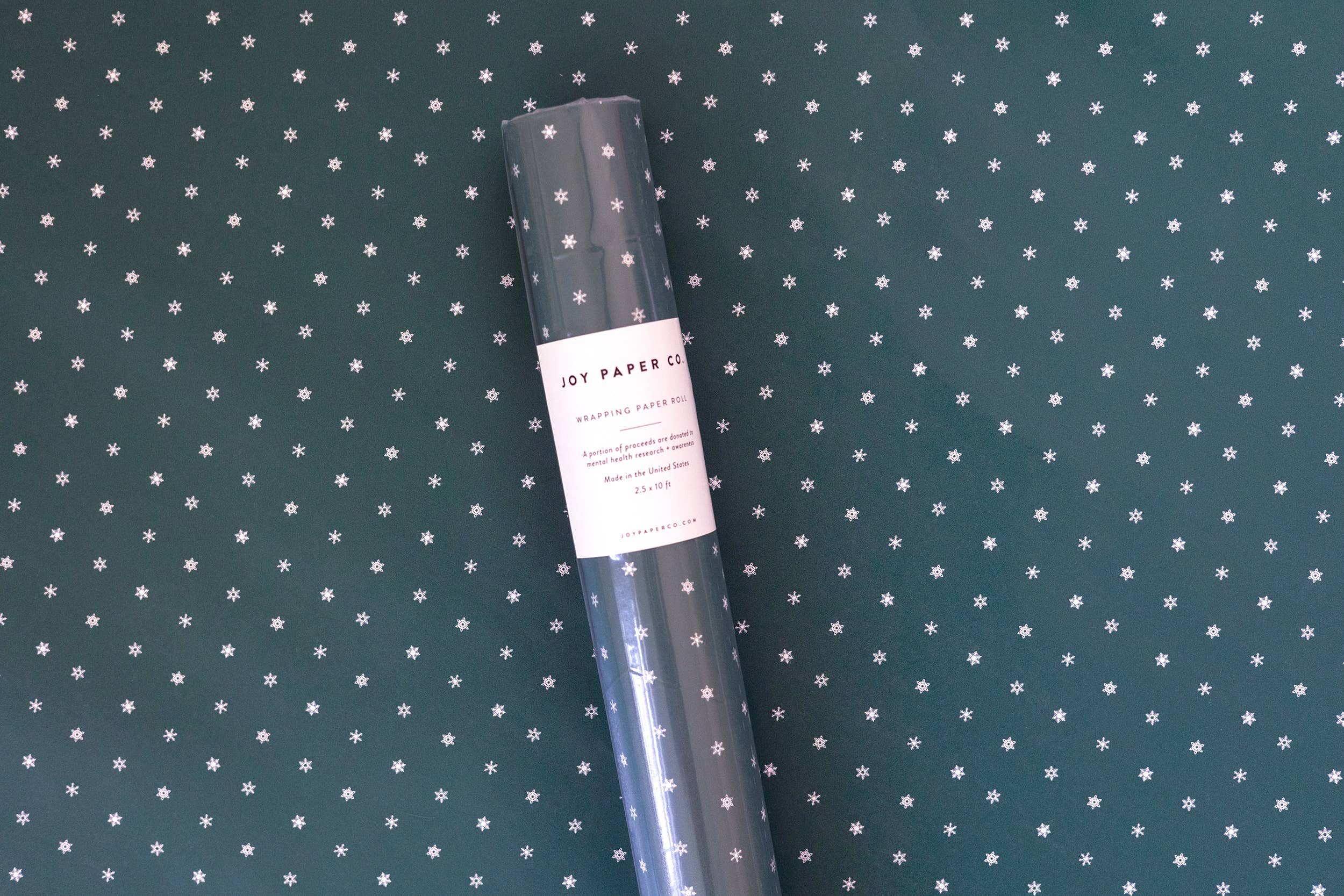 Joy Paper Co. – Engroshandel Indpakningspapir – Hvid og grøn snefnug Indpakningspapir Kontinuerlig rulle1