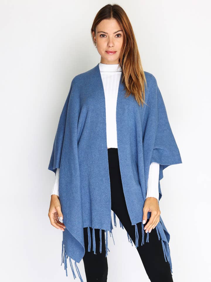 ORNELLA PARIS - Wholesale Poncho – Women's - Plain ponchos with fringe LEL-G8758
14