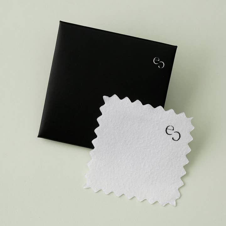 CHAMOISINE NETTOYANTE POUR BIJOUX EARCANDY - EMBALLAGE pour la vente par EarCandy Jewelry