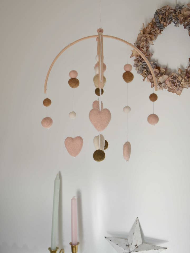 Wool hearts mobile for wholesale by Calmfordreamers