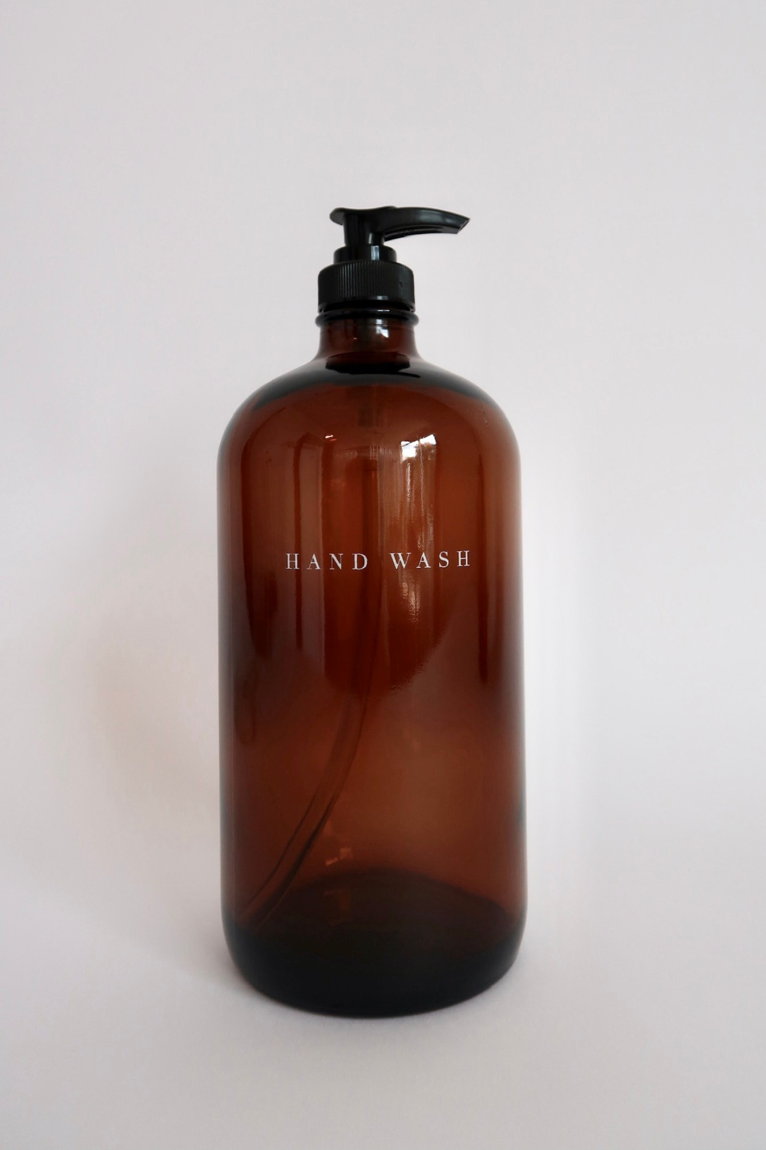 THELIFESTYLEDCO - Wholesale Soap Dispenser - Glass Amber Liquid Pumps4