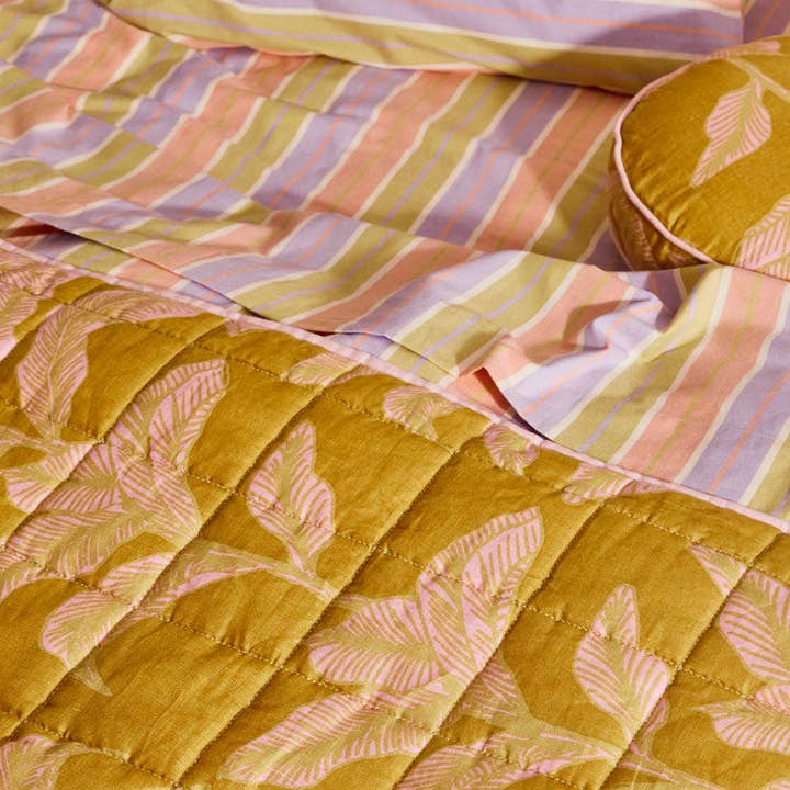 Mosey Me - Wholesale Throw Blanket - Meridian Gold Quilted Throw