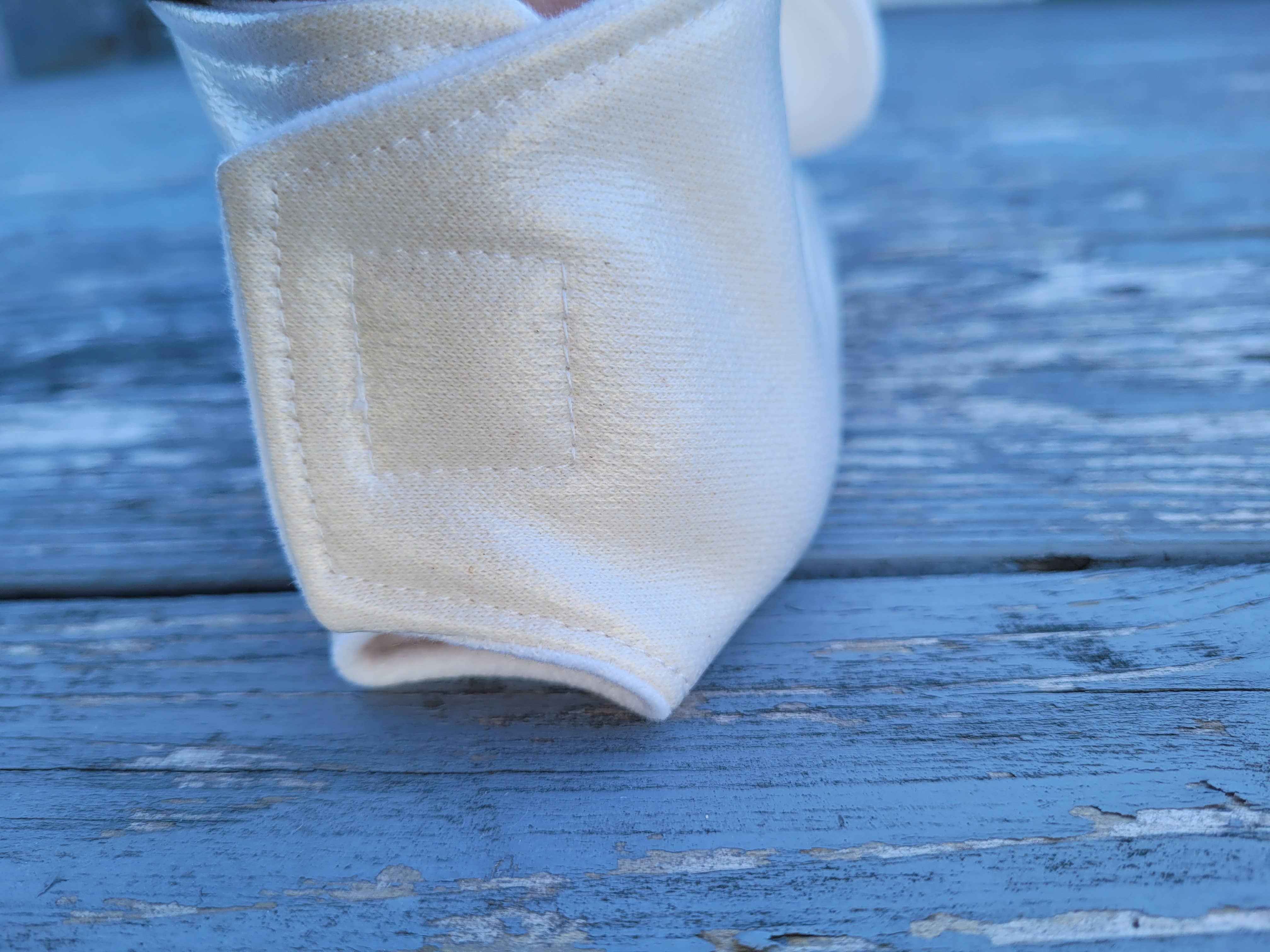 LISS & LANDI - Wholesale Cotton Pad - Pack for Organic Castor Oil - Foot Pack3