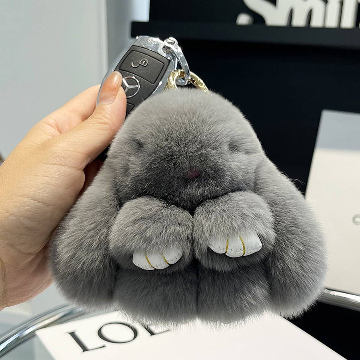 ACCITY - Wholesale Keychain - Unisex - NEW MINI CUTE PLUSH BUNNY CAR KEYCHAIN PENDANT_CWMM24484