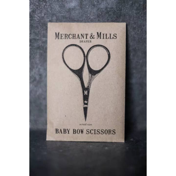 Merchant and Mills - Wholesale Craft Sewing Kit - Baby Bow Scissors1