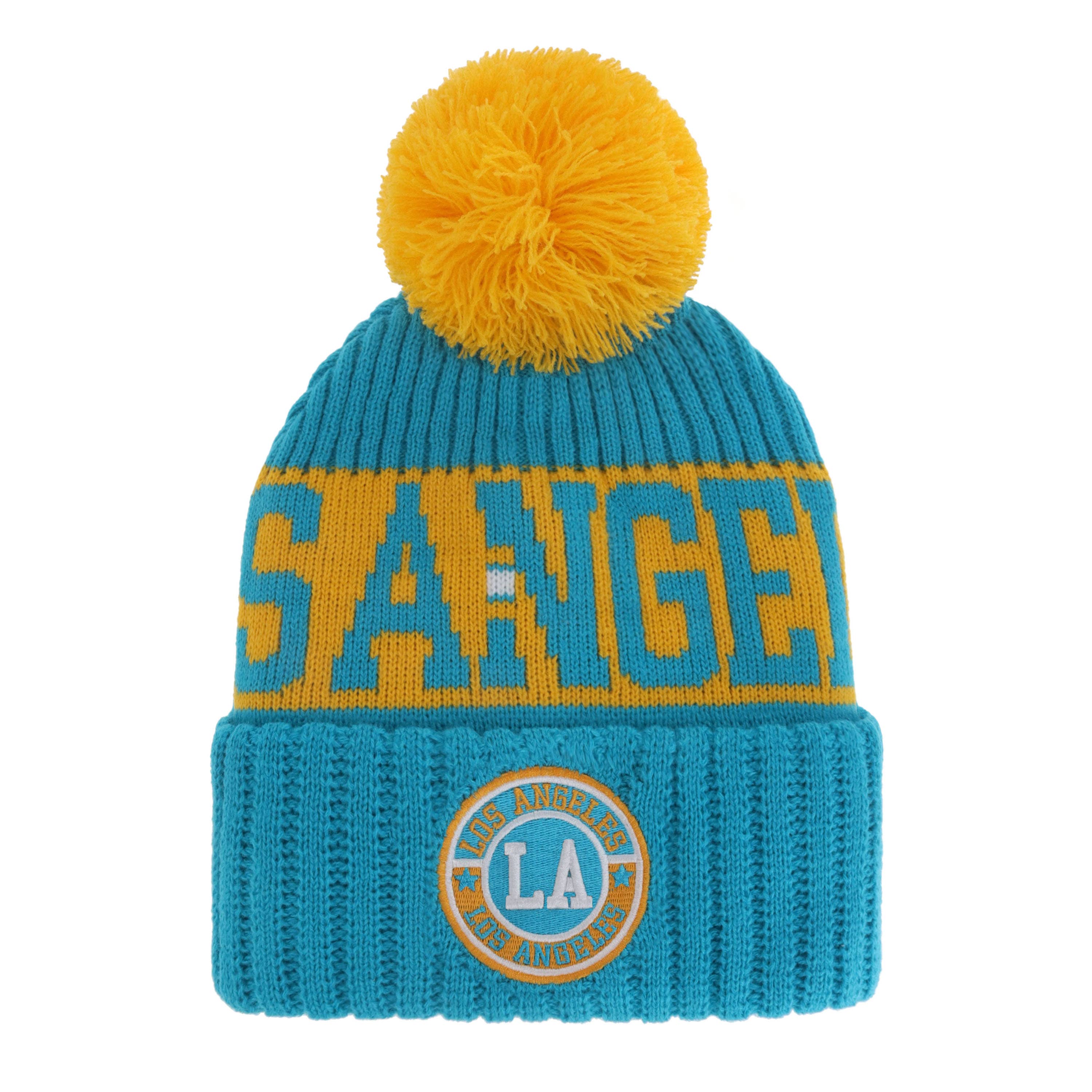 ChoKoLids – Engroshandel Beanie - Unisex – Strikkede vinterhuer med pompon og broderet fodboldhold-logo17