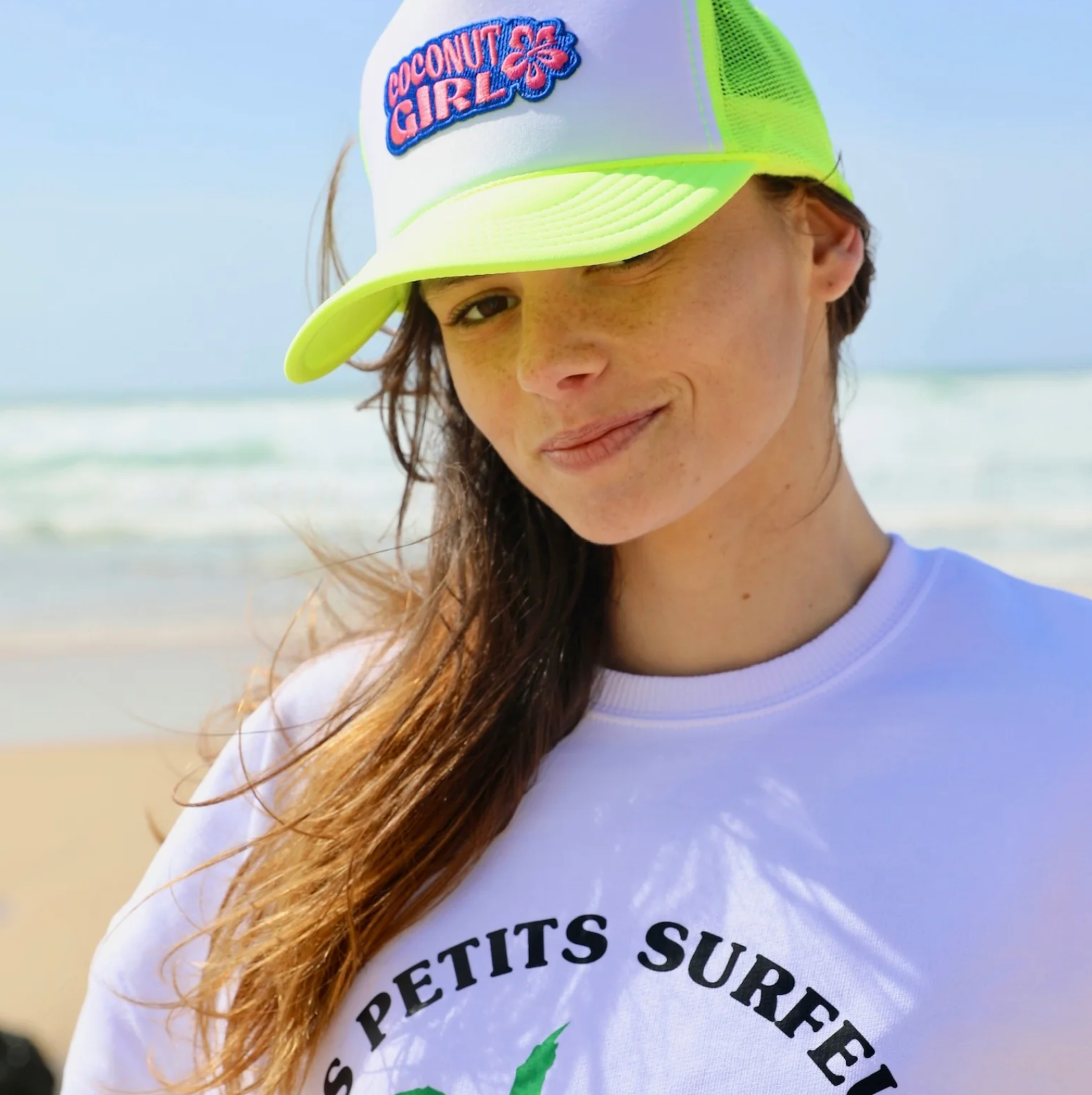 MALICIEUSE – Emblema por atacado – Patch Termocolante Coconut Girl em Colaboração com Les Petits Surfeurs1