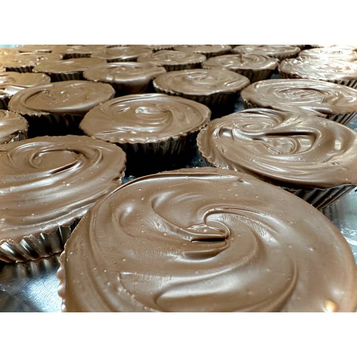 O'Shea's Candies Sweet Shop - Wholesale Chocolate Covered Sweets - Jumbo Milk Chocolate “Original” Peanut Butter Cups w/ Bow1