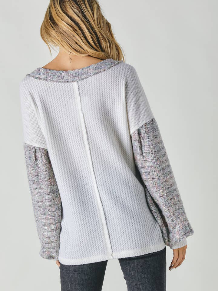 Davi & Dani - Wholesale Tunic - Women's - PLUS COLOR BLOCK V NECK LONG SLEEVE TOP4