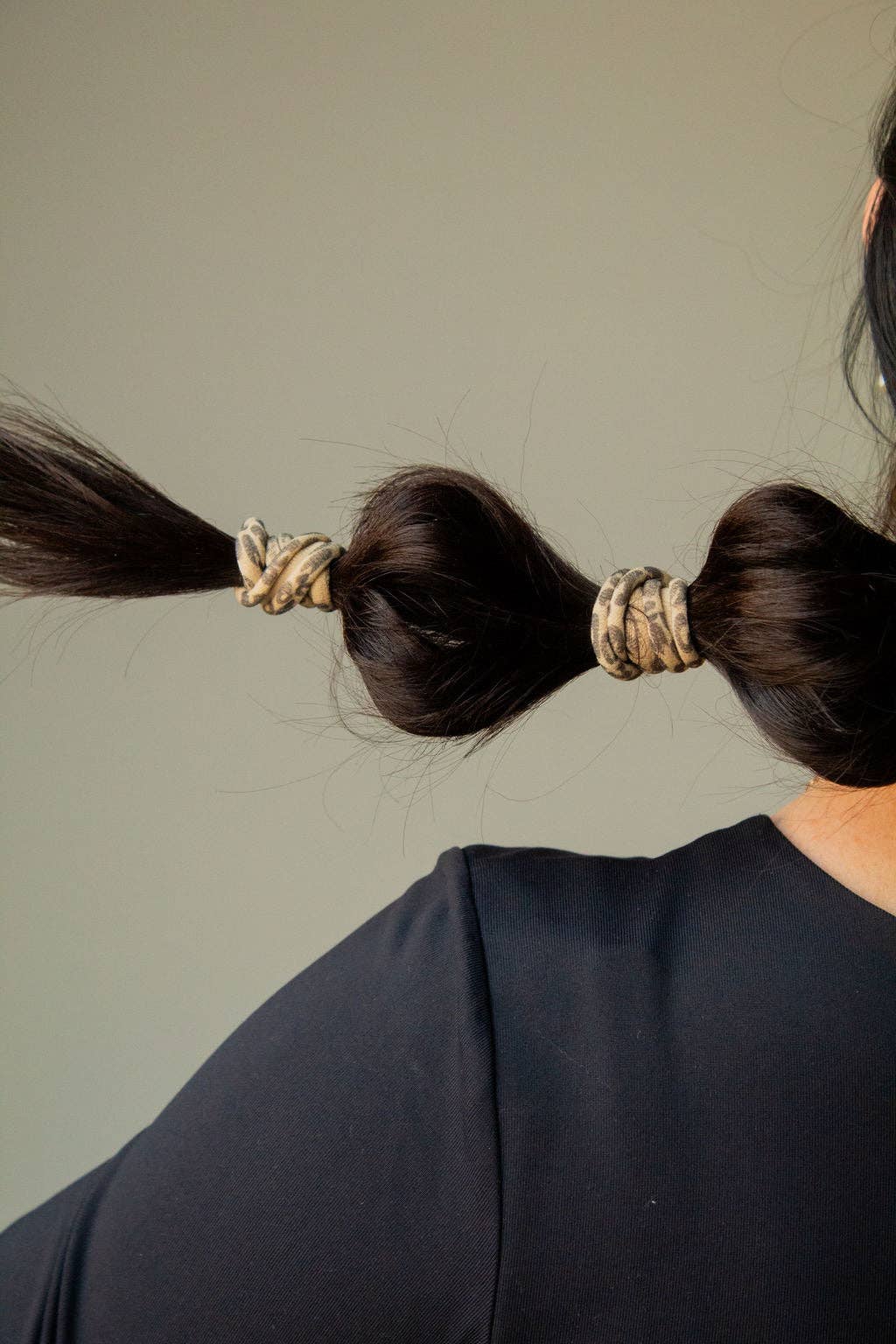 Shop Andi - Wholesale Hair Tie - Wild Side Ponytail 4-Pack2