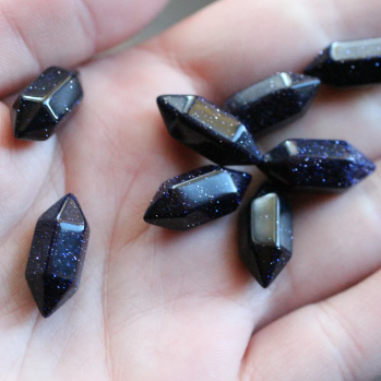 Keystone Crystals - Wholesale Spiritual Stone/Crystal - Small Double Terminated Points2