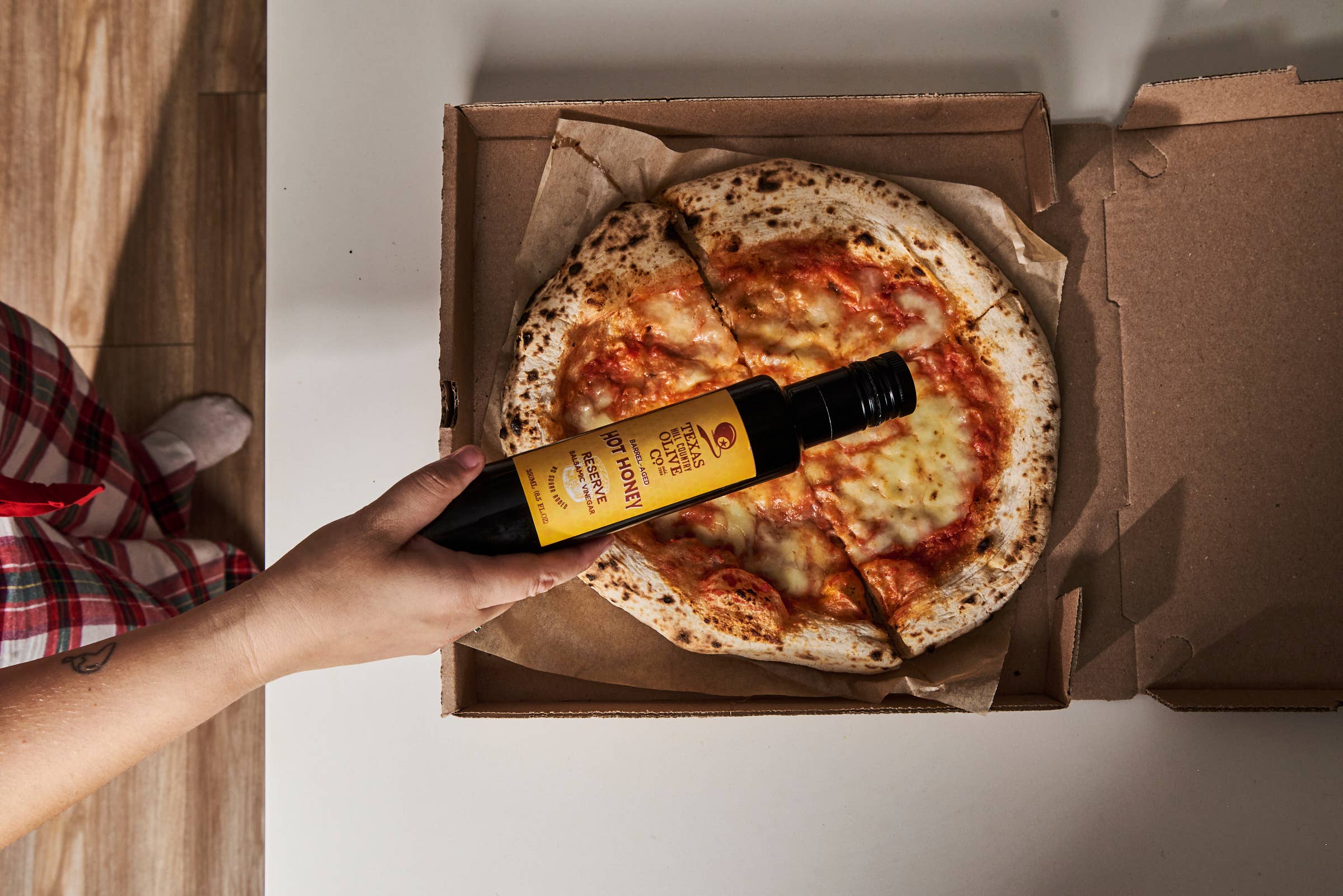 Texas Hill Country Olive Co. - Wholesale Vinegar - Hot Honey Balsamic Vinegar - 250ml3