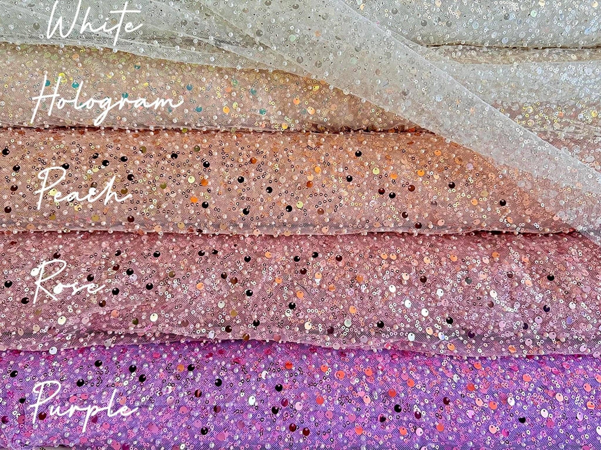 GalaTextile – Engroshandel Stofbolt – Luksuriøst brudepaliet- og perlebroderet blonde stof pr. meter med glimt6