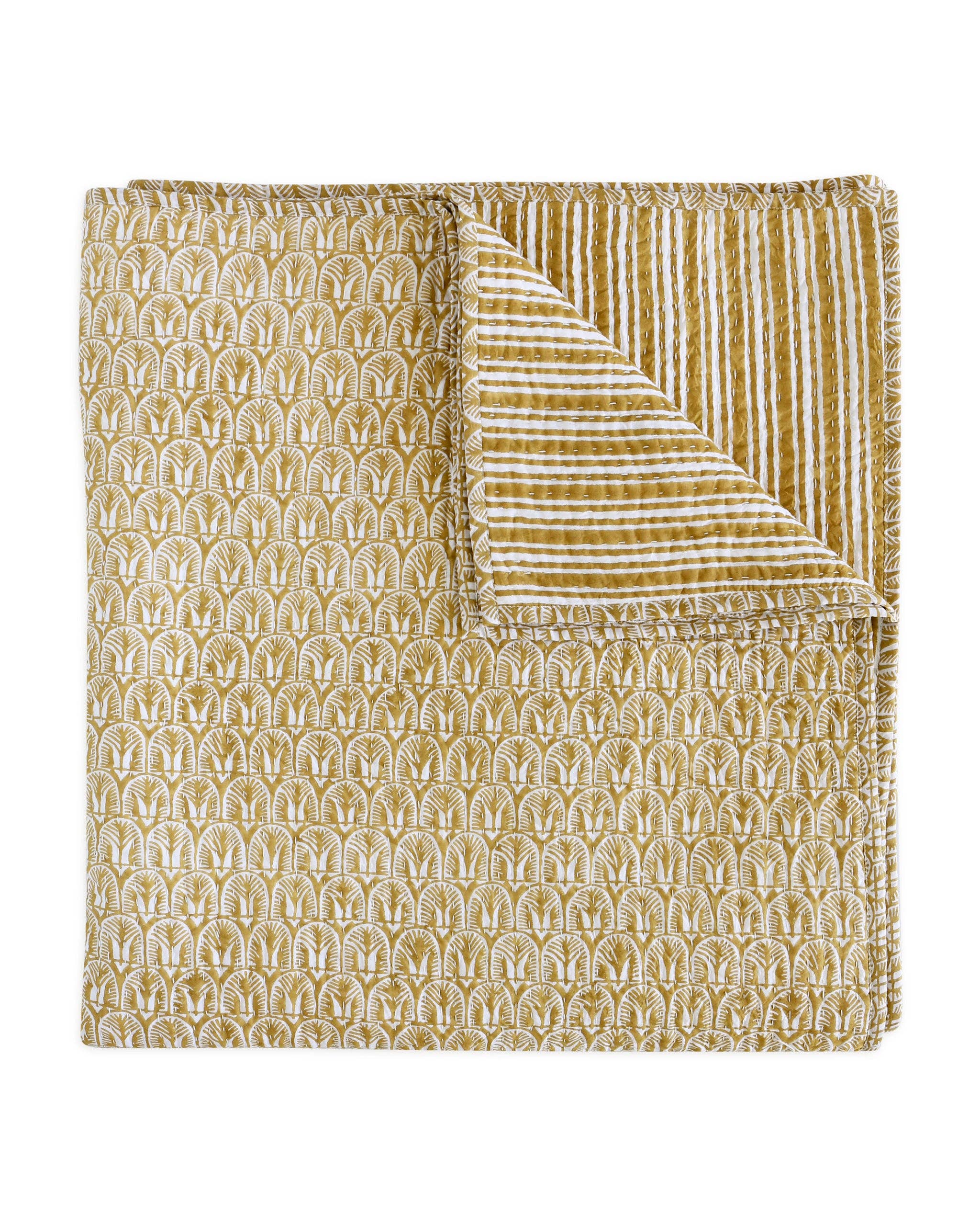 Walter G - Wholesale Quilt - Belize Saffron Quilt