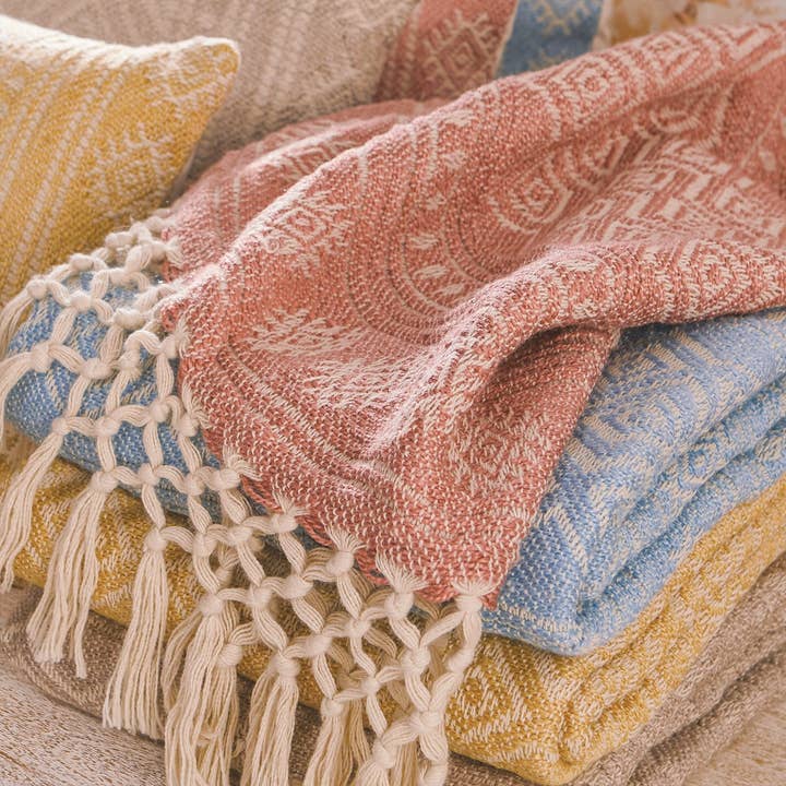 Namaste - Wholesale Throw Blanket - Zahira Outdoor Throw0