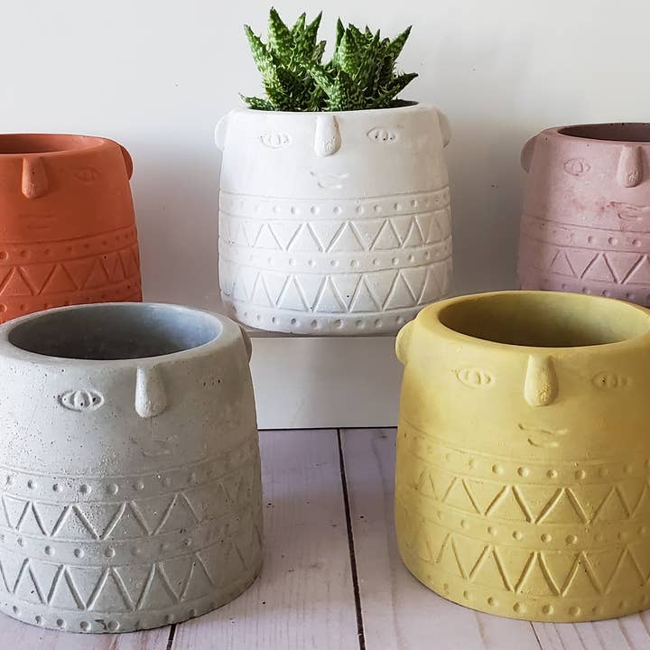 Aztec Planter Pot With Drainage for wholesale by House Americana