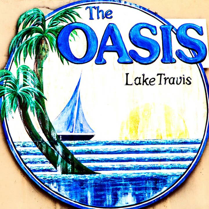 Oasen på sjön Travis keramiska dalbana för wholesale av South Austin Gallery