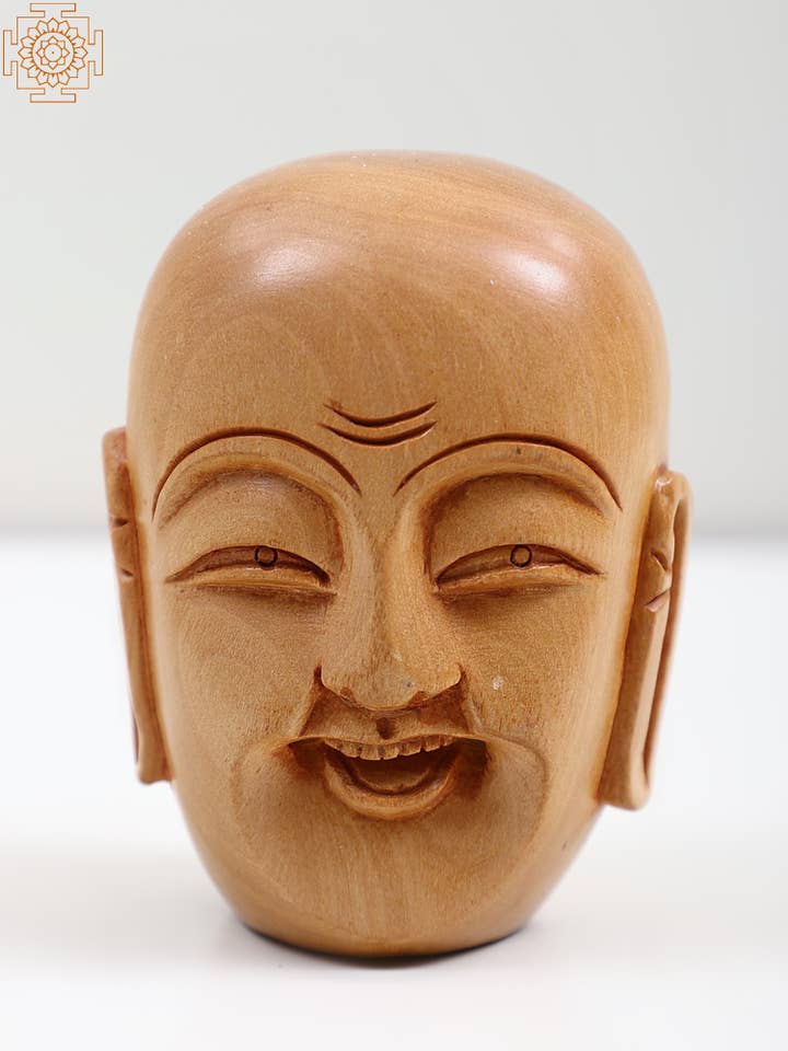 Petite idole en bois avec tête de Bouddha rieur de 3 po pour la vente par Exotic India Art