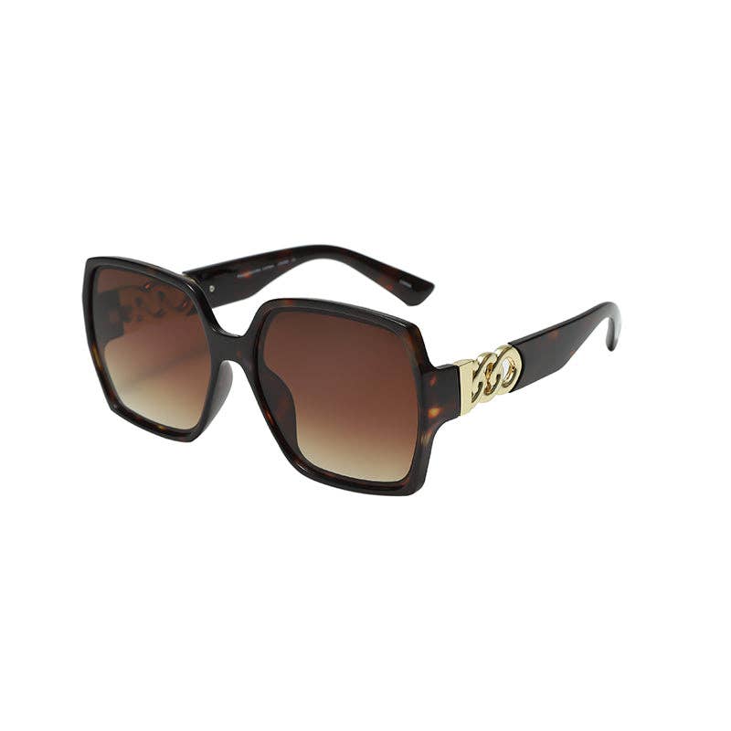 Prime Opticals - Wholesale Sunglasses - Women's - F3134, Large Frame with Small Gold Chain Design Arm2
