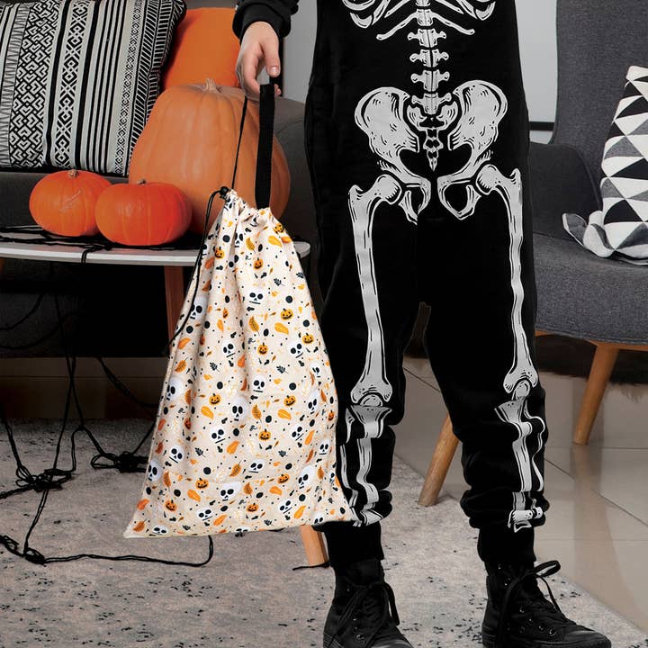 DM Merchandising - Wholesale Tote Bag - Kids - Witching Hour Classic Trick-Or-Treat Bag11