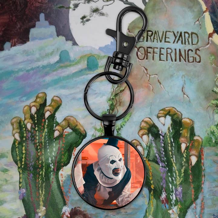 Art the Clown Cirkel Sleutelhanger kies Zilver of Zwart voor wholesale door Graveyard Offerings