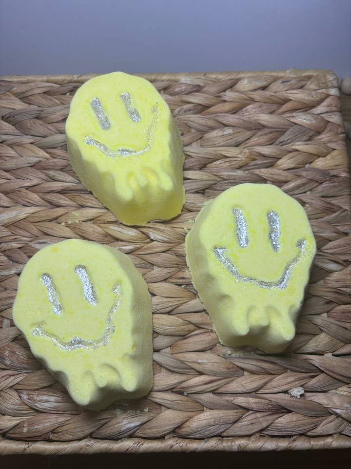 Sunny Citrus Smiley Bath Bomb for wholesale by Rad Bath Co
